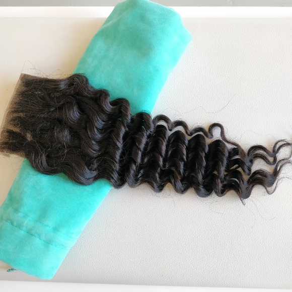 Deep Wave Virgin Human Hair 4x4 Closure - 16\